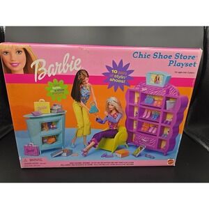 NEW IN BOX! 2001 BARBIE CHIC SHOE STORE PLAYSET!  88810 Mattel